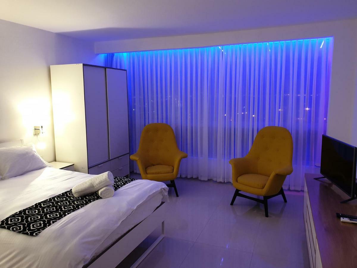 Avshalom Holiday Apartments Eilat Exterior photo